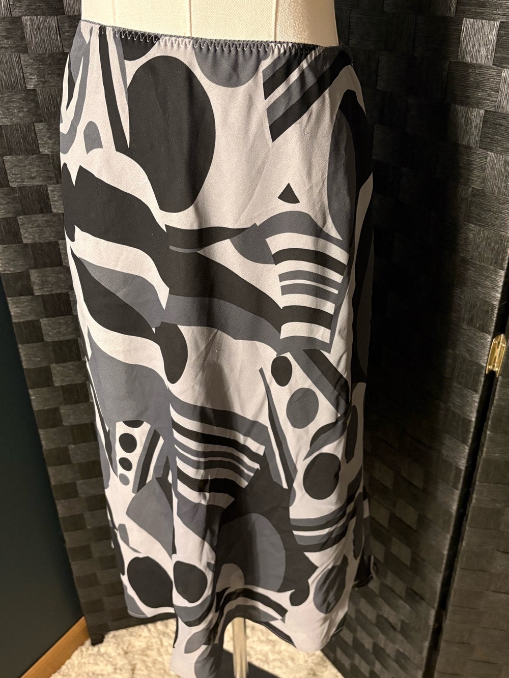 The Limited VTG Y2K 90s Whimsigoth Abstract Geo Midi Skirt